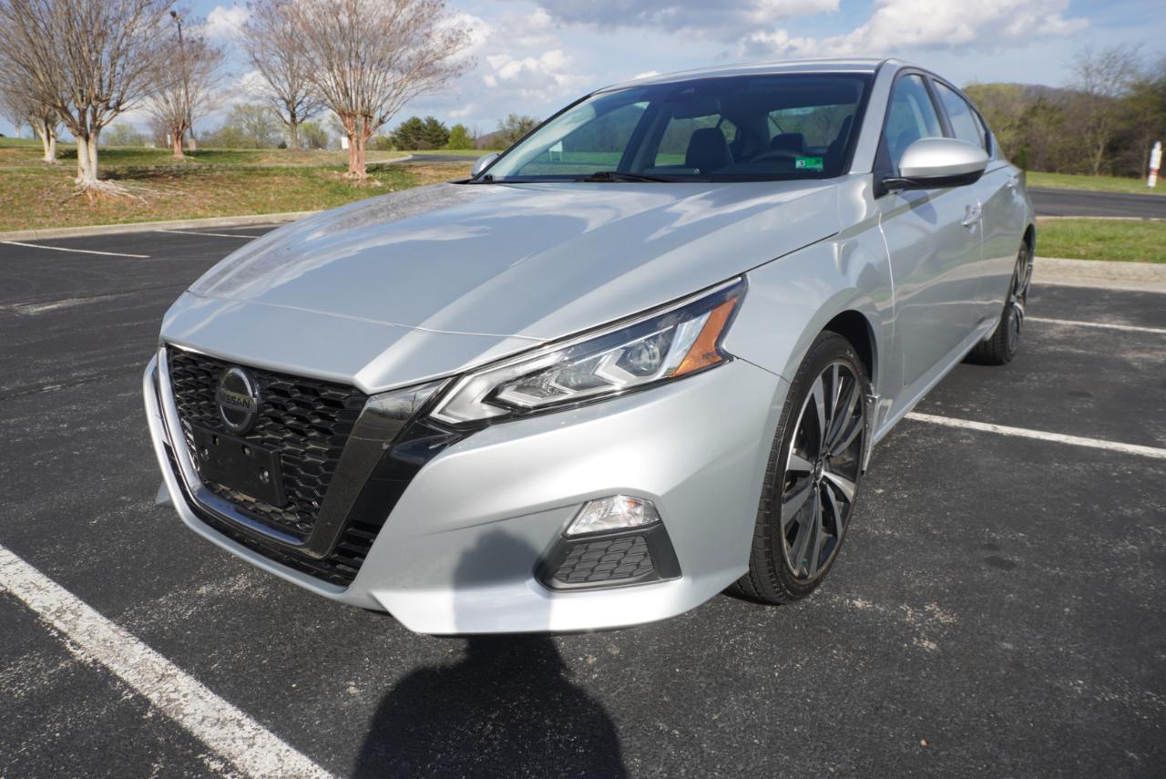 Nissan Altima 2.5 SR AWD Sedan 2020