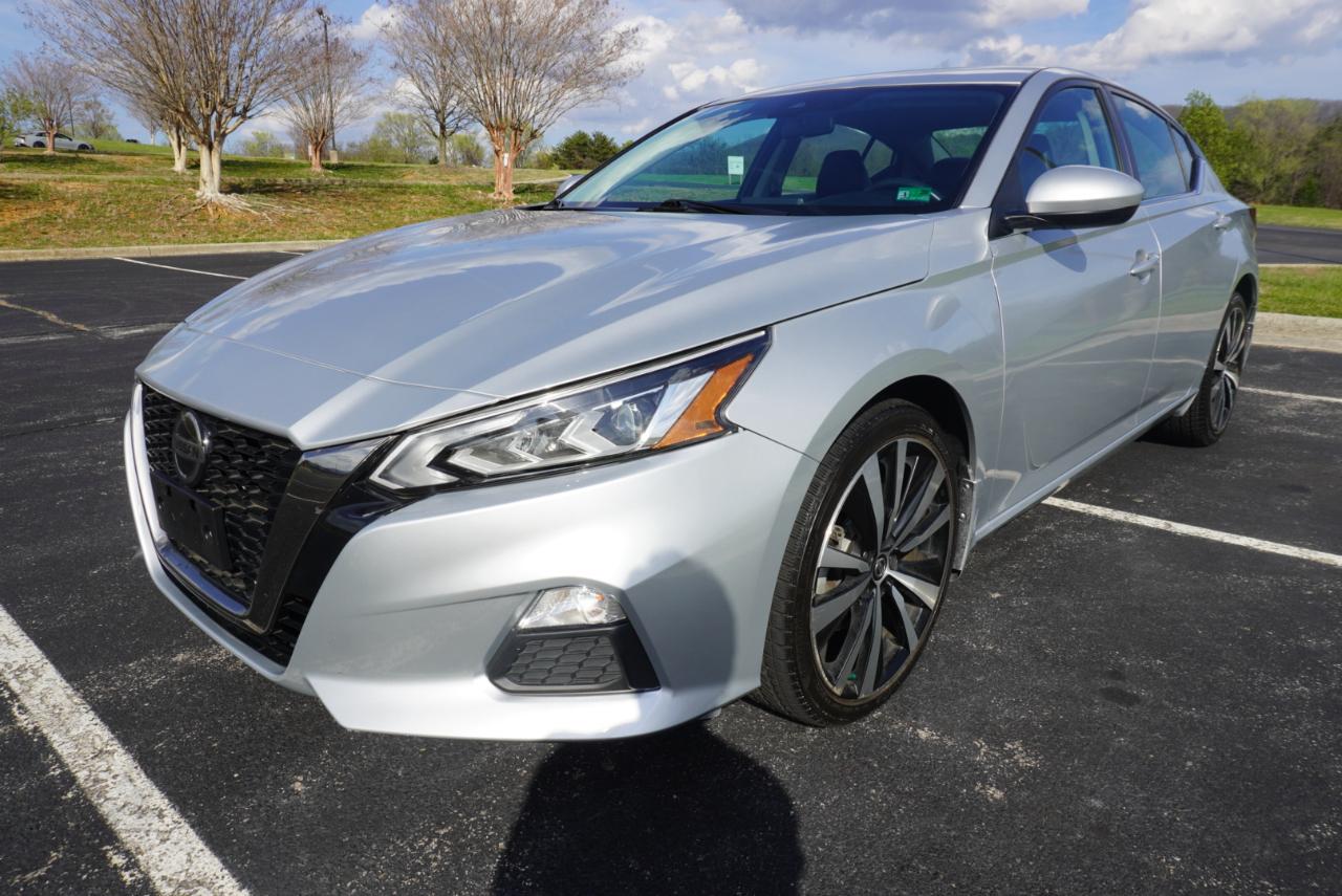 Nissan Altima 2.5 SR AWD Sedan 2020