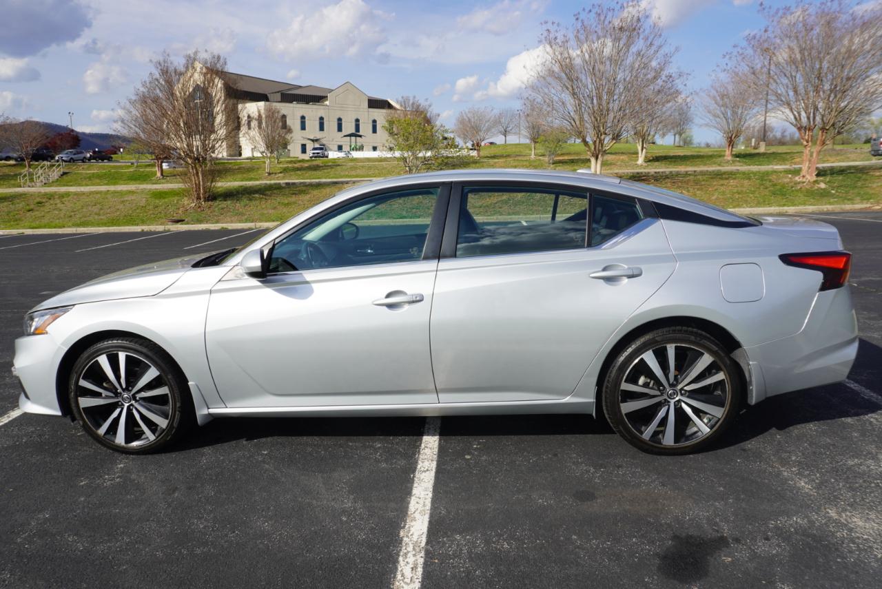 Nissan Altima 2.5 SR AWD Sedan 2020