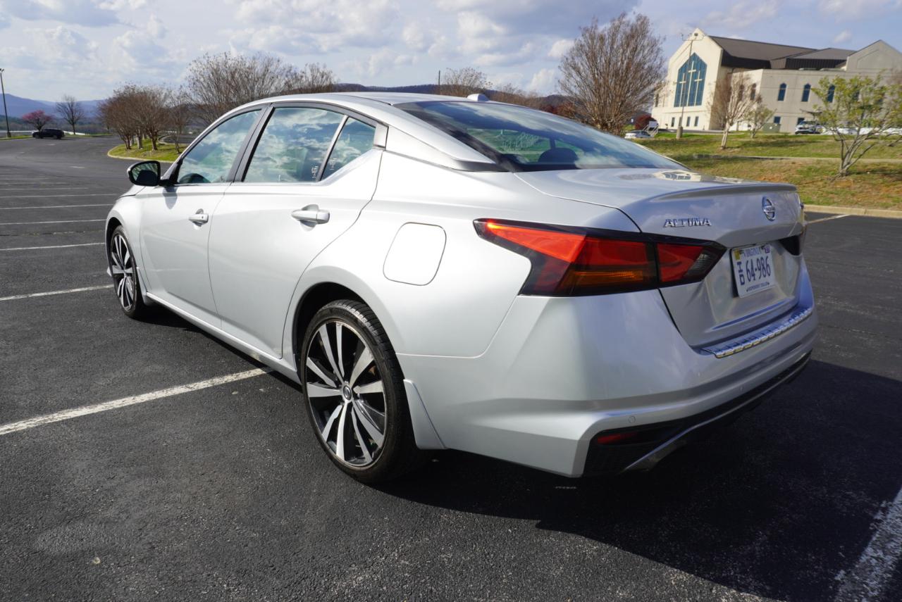 Nissan Altima 2.5 SR AWD Sedan 2020