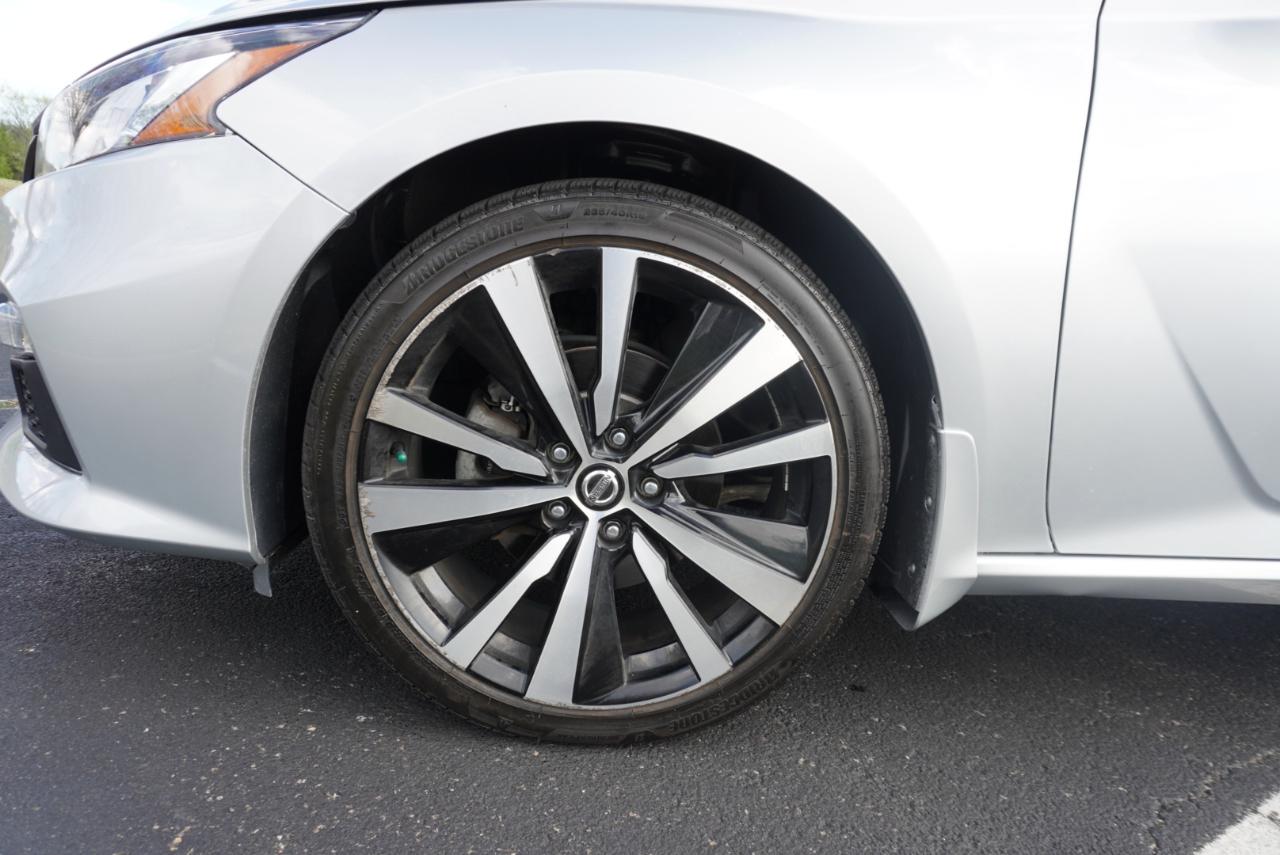 Nissan Altima 2.5 SR AWD Sedan 2020