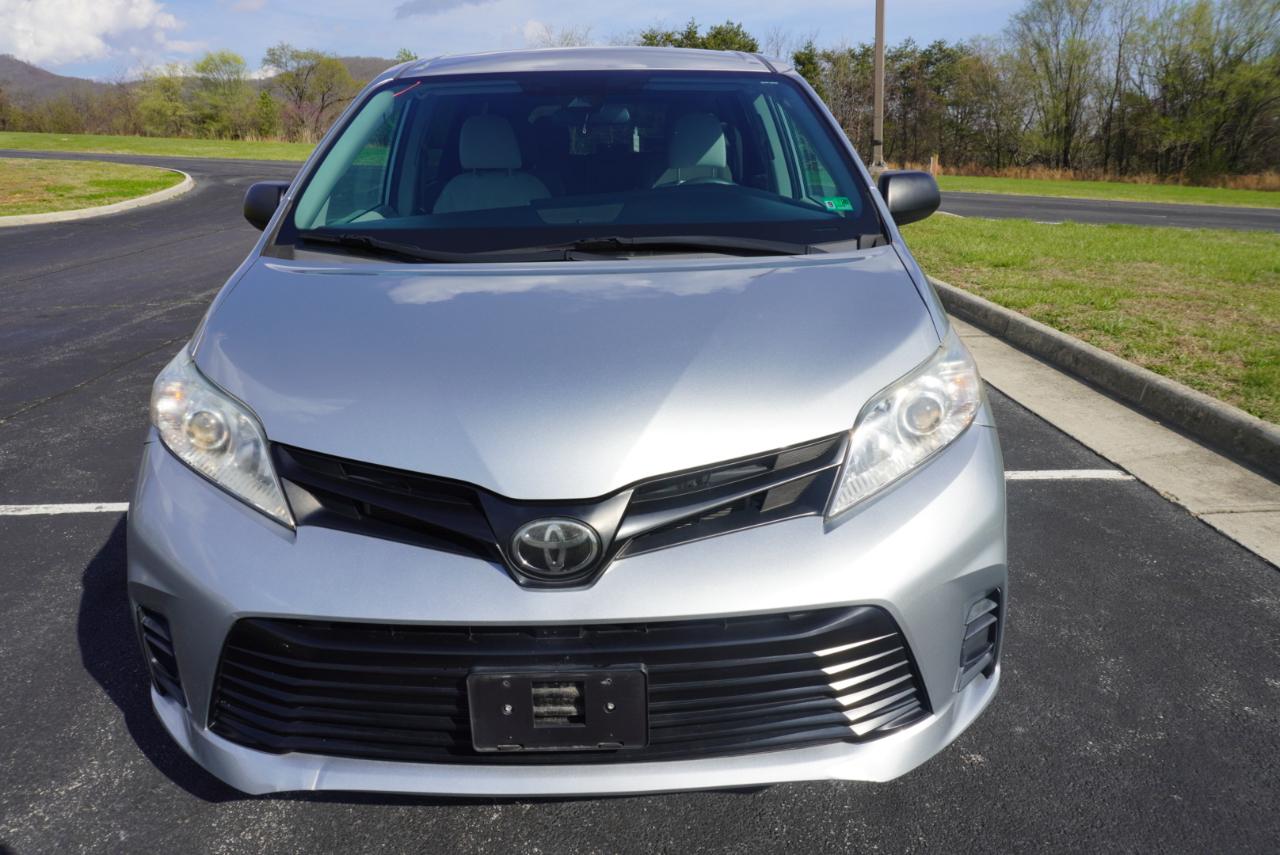 Toyota Sienna L FWD 7-Passenger (Natl) 2020