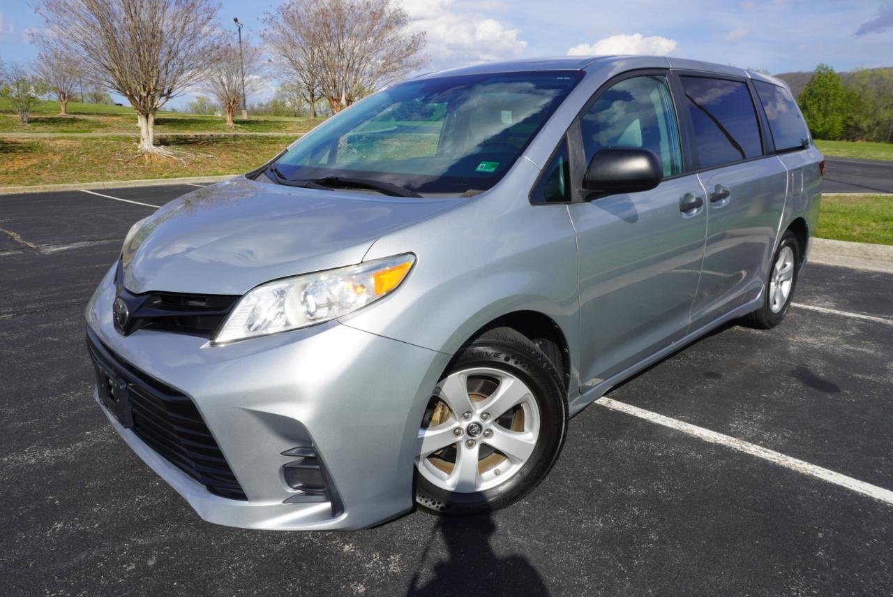 Toyota Sienna L FWD 7-Passenger (Natl) 2020