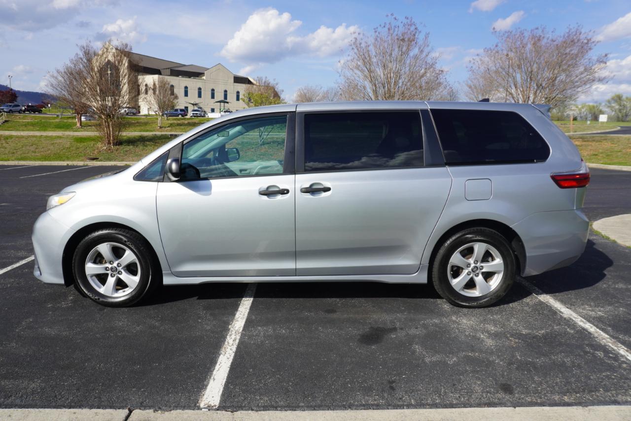 Toyota Sienna L FWD 7-Passenger (Natl) 2020