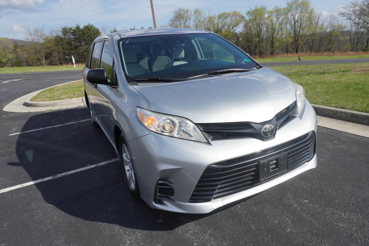 Toyota Sienna L FWD 7-Passenger (Natl) 2020