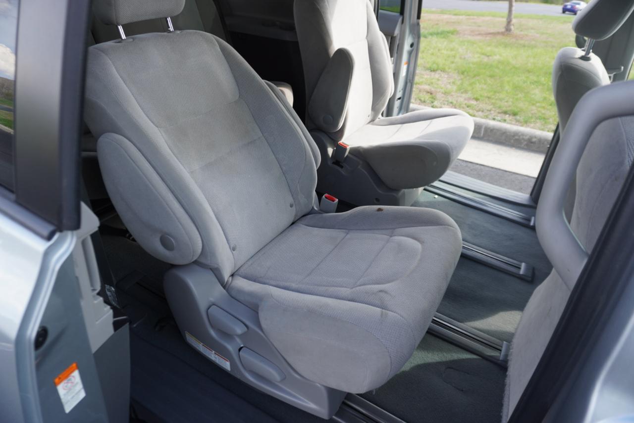 Toyota Sienna L FWD 7-Passenger (Natl) 2020