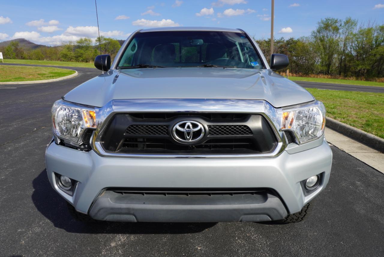 Toyota Tacoma 2WD Access Cab V6 AT PreRunner (Natl) 2012