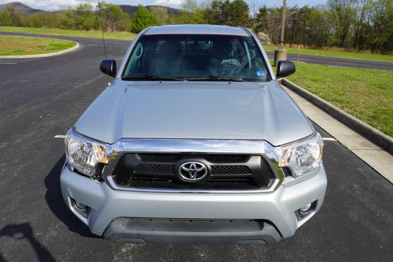 Toyota Tacoma 2WD Access Cab V6 AT PreRunner (Natl) 2012