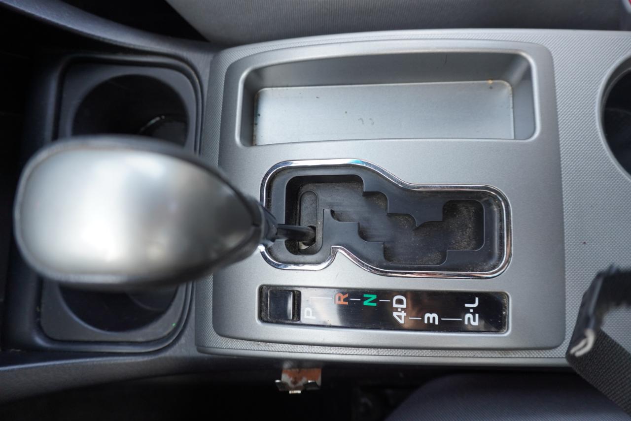 Toyota Tacoma 2WD Access Cab V6 AT PreRunner (Natl) 2012