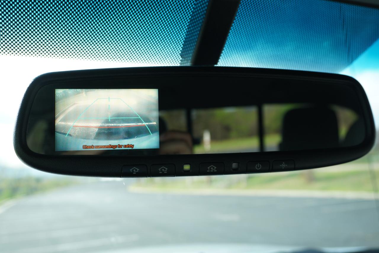 Toyota Tacoma 2WD Access Cab V6 AT PreRunner (Natl) 2012