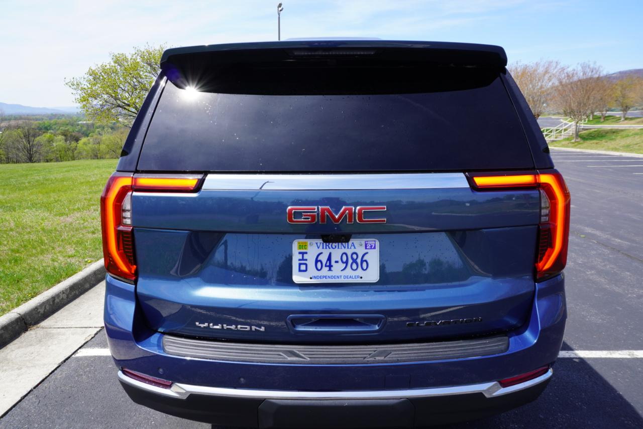 GMC Yukon XL 4WD 4dr Elevation 2026