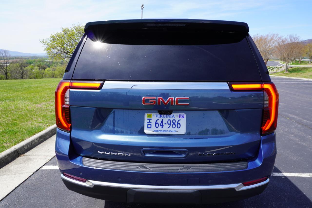 GMC Yukon XL 4WD 4dr Elevation 2026