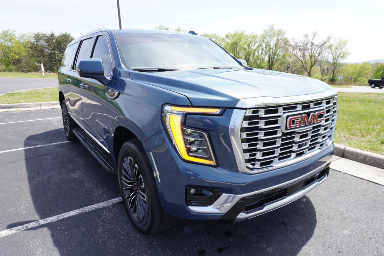 GMC Yukon XL 4WD 4dr Elevation 2026