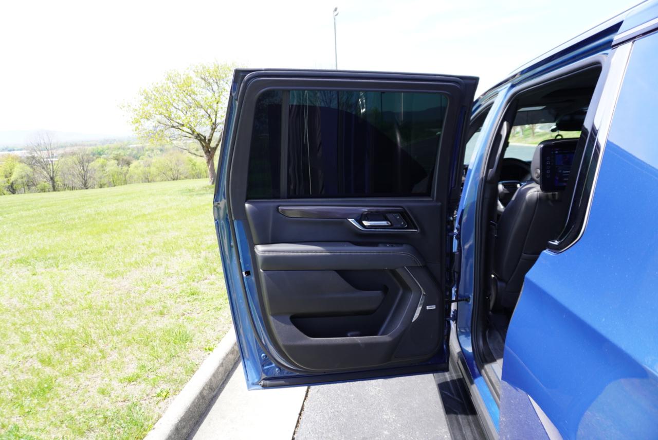 GMC Yukon XL 4WD 4dr Elevation 2026