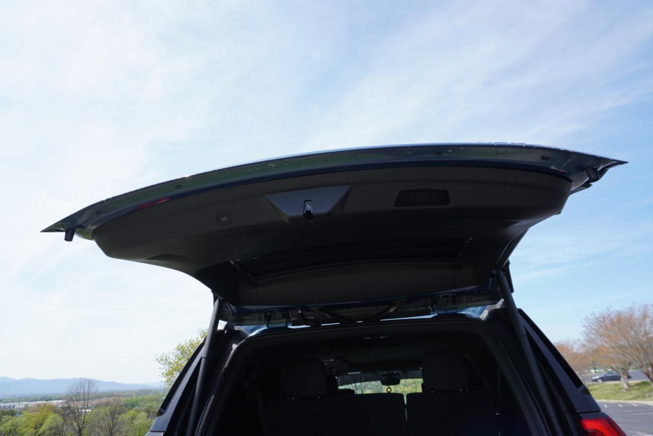 GMC Yukon XL 4WD 4dr Elevation 2026