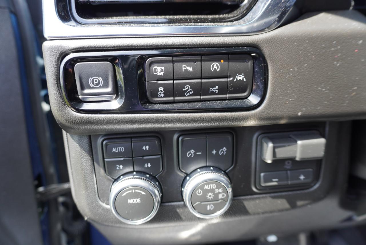 GMC Yukon XL 4WD 4dr Elevation 2026