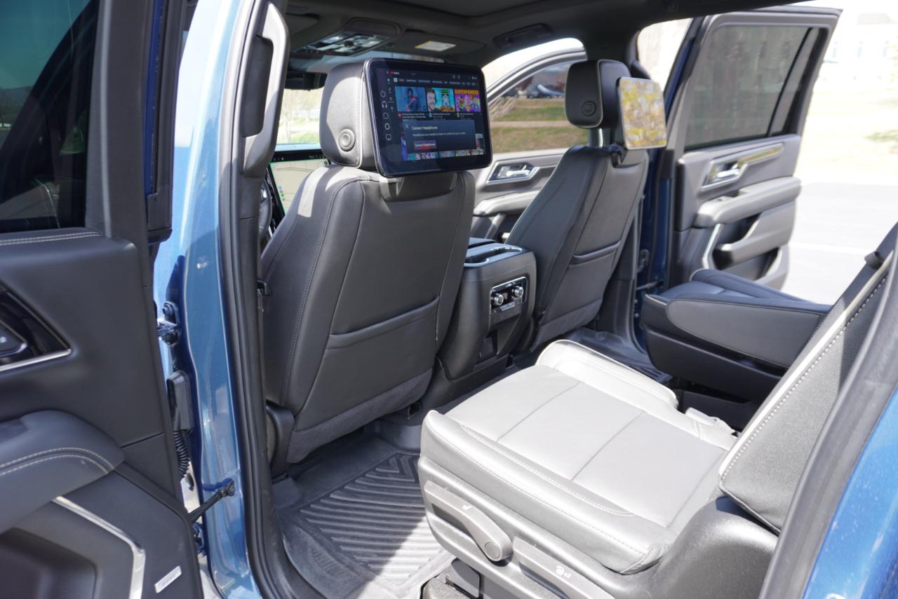 GMC Yukon XL 4WD 4dr Elevation 2026