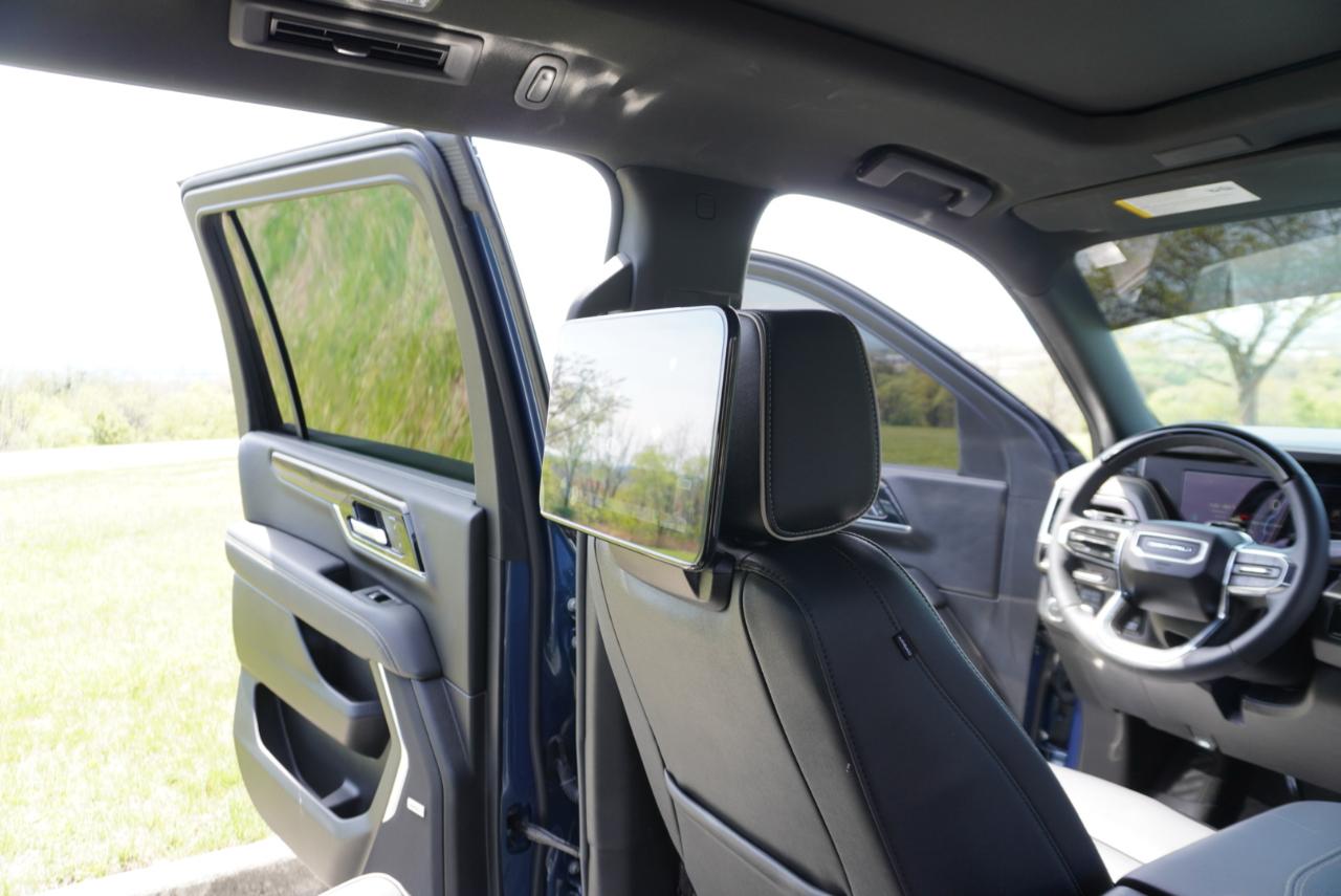 GMC Yukon XL 4WD 4dr Elevation 2026