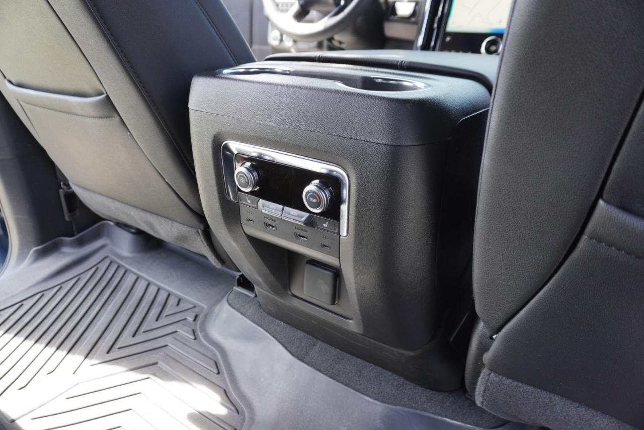 GMC Yukon XL 4WD 4dr Elevation 2026