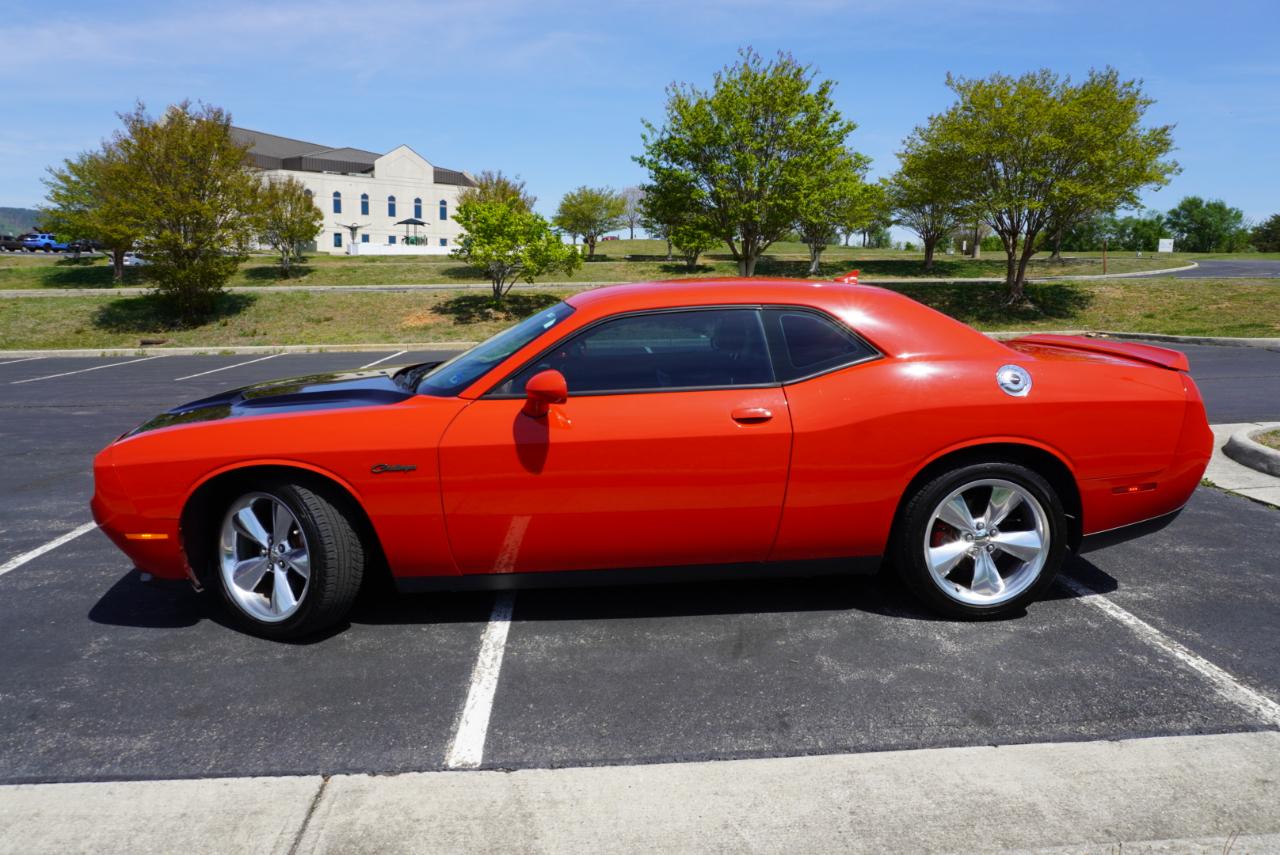 Dodge Challenger 2dr Cpe R/T Plus 2016
