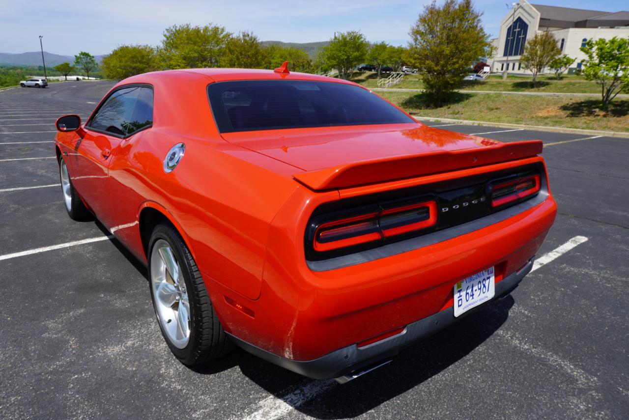Dodge Challenger 2dr Cpe R/T Plus 2016