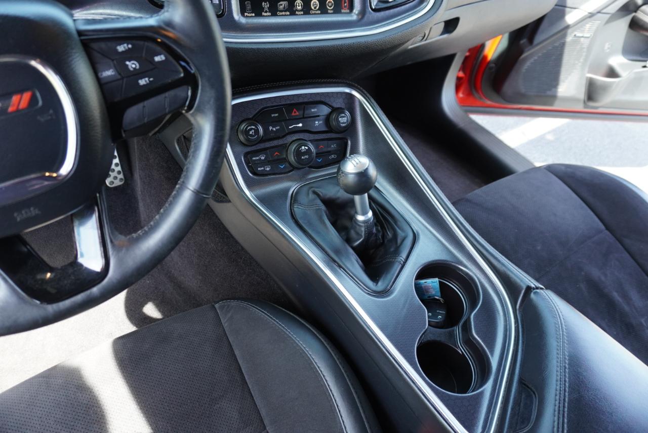 Dodge Challenger 2dr Cpe R/T Plus 2016