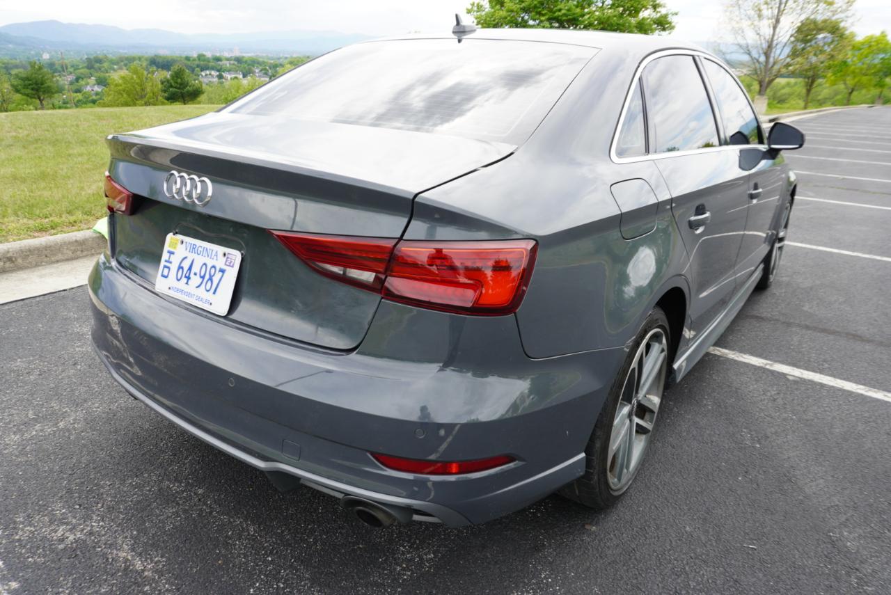 Audi A3 Sedan 2.0 TFSI Premium Plus quattro AWD 2017