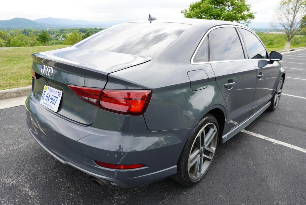 Audi A3 Sedan 2.0 TFSI Premium Plus quattro AWD 2017