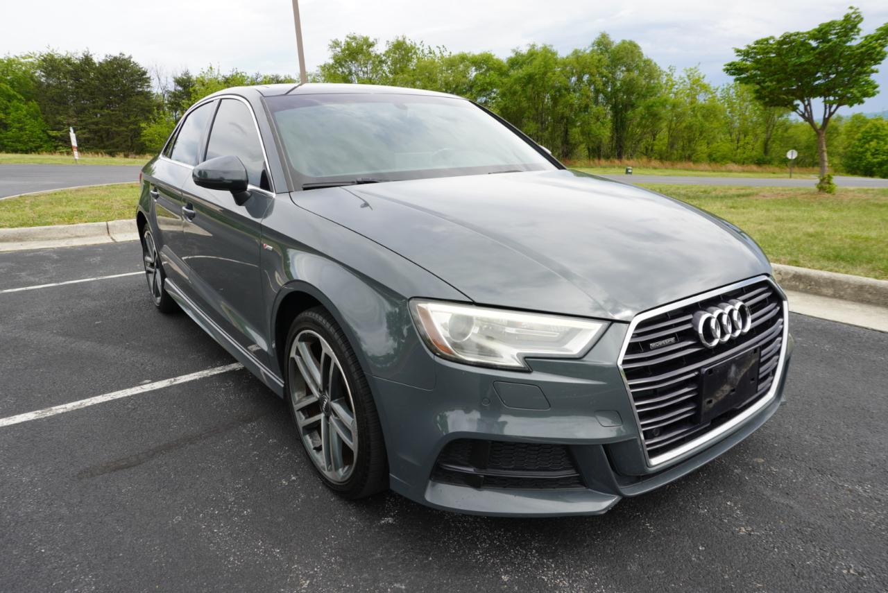 Audi A3 Sedan 2.0 TFSI Premium Plus quattro AWD 2017