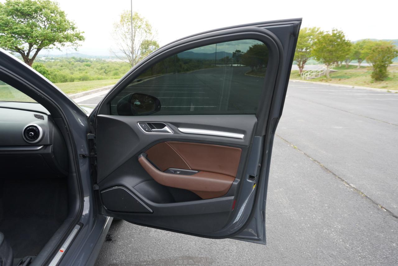 Audi A3 Sedan 2.0 TFSI Premium Plus quattro AWD 2017