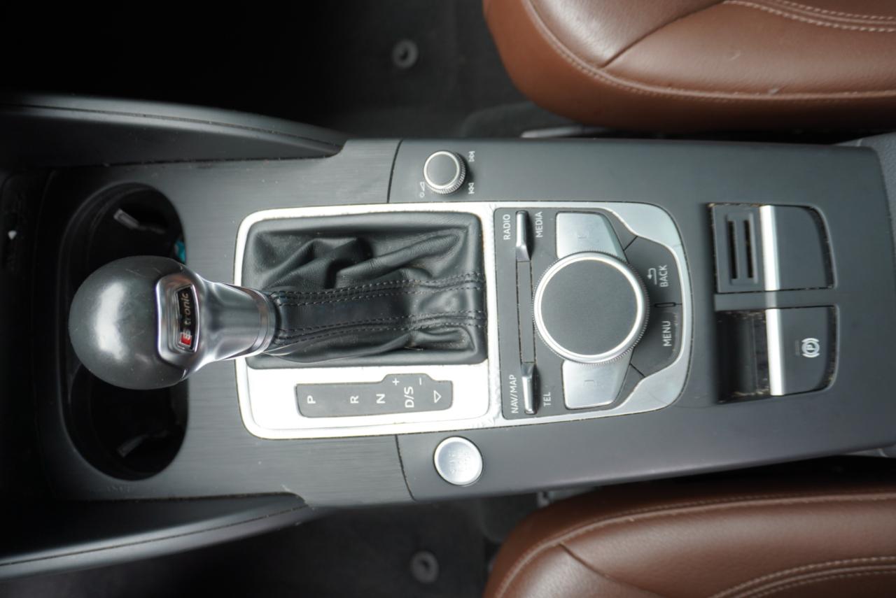 Audi A3 Sedan 2.0 TFSI Premium Plus quattro AWD 2017