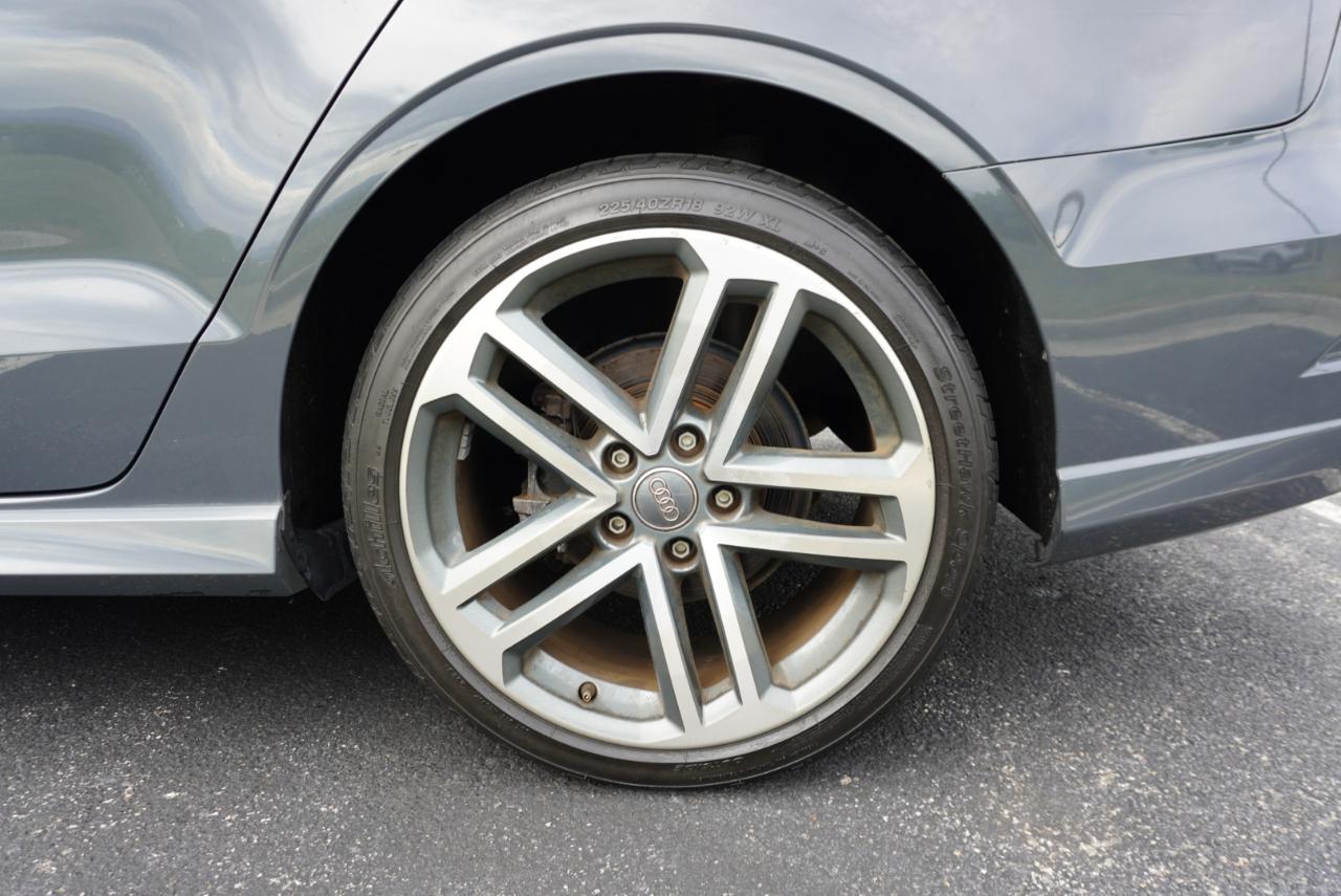 Audi A3 Sedan 2.0 TFSI Premium Plus quattro AWD 2017