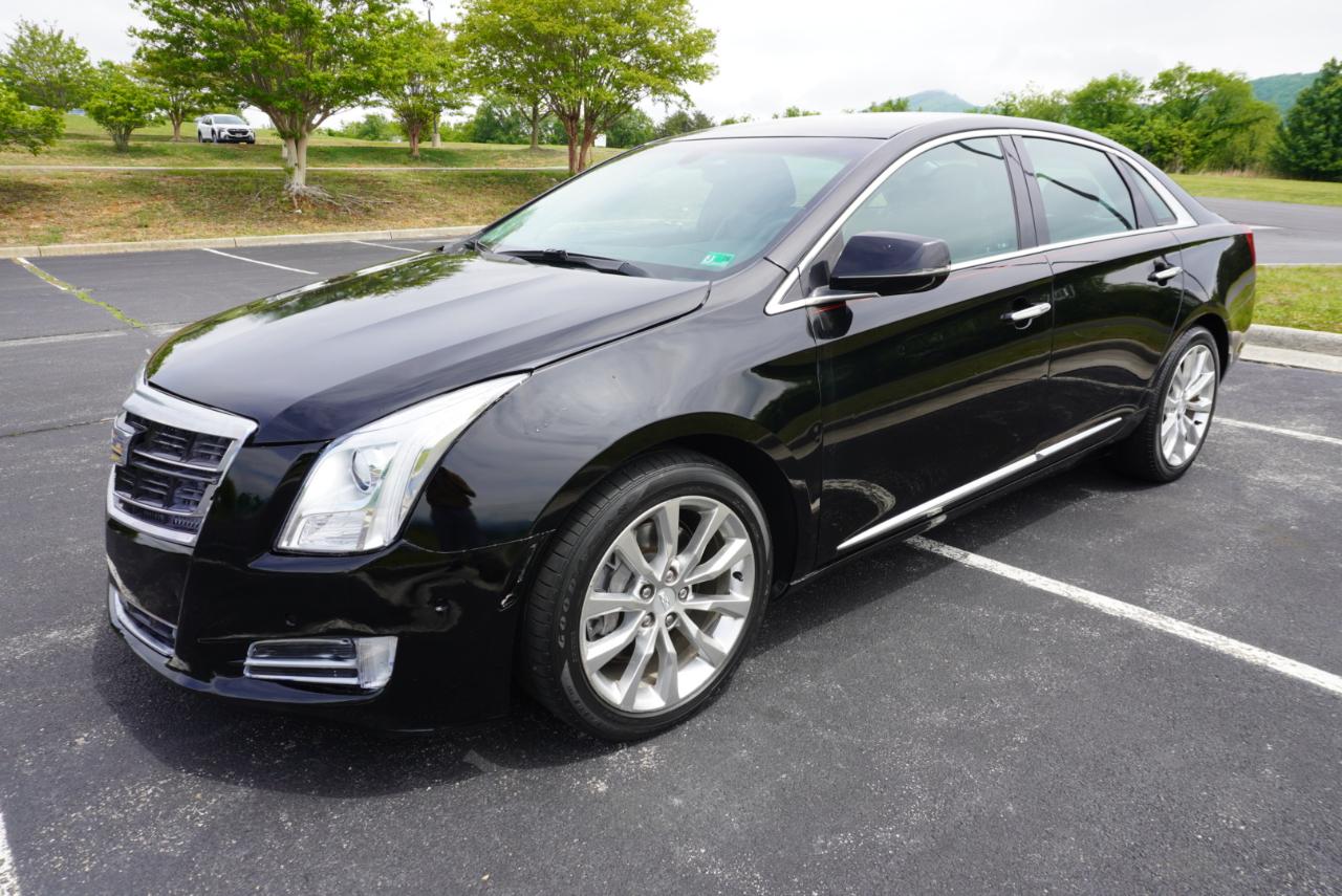 Cadillac XTS 4dr Sdn Luxury Collection FWD 2016