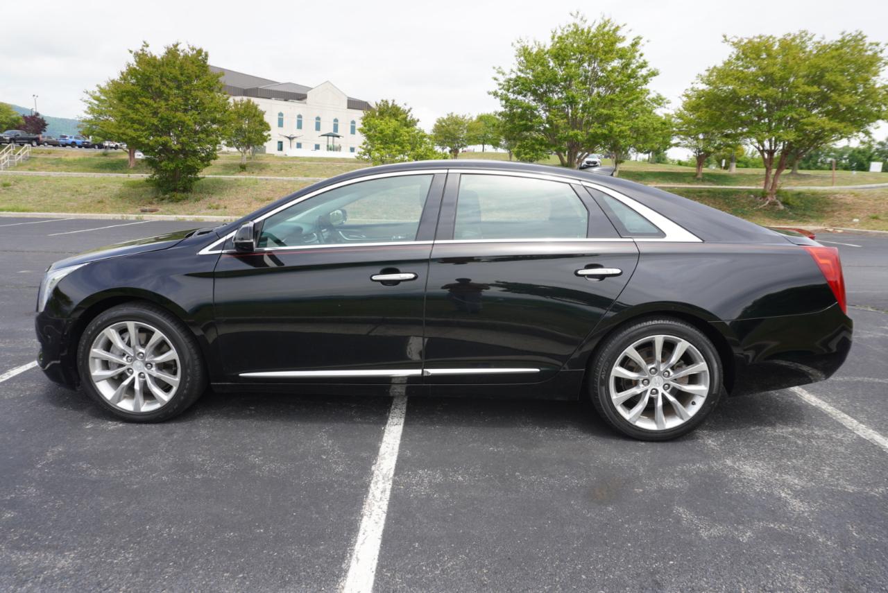 Cadillac XTS 4dr Sdn Luxury Collection FWD 2016