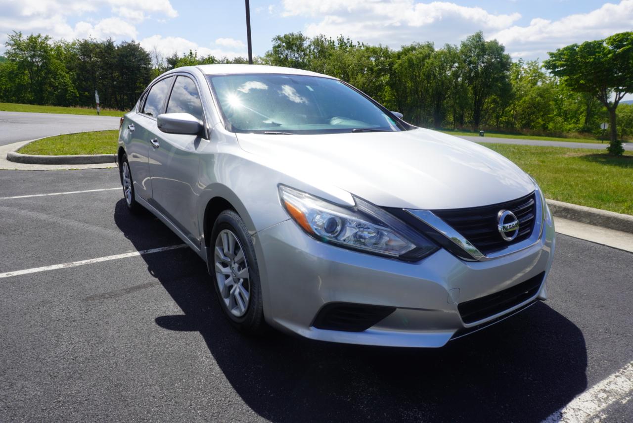 Nissan Altima 2.5 S Sedan 2017