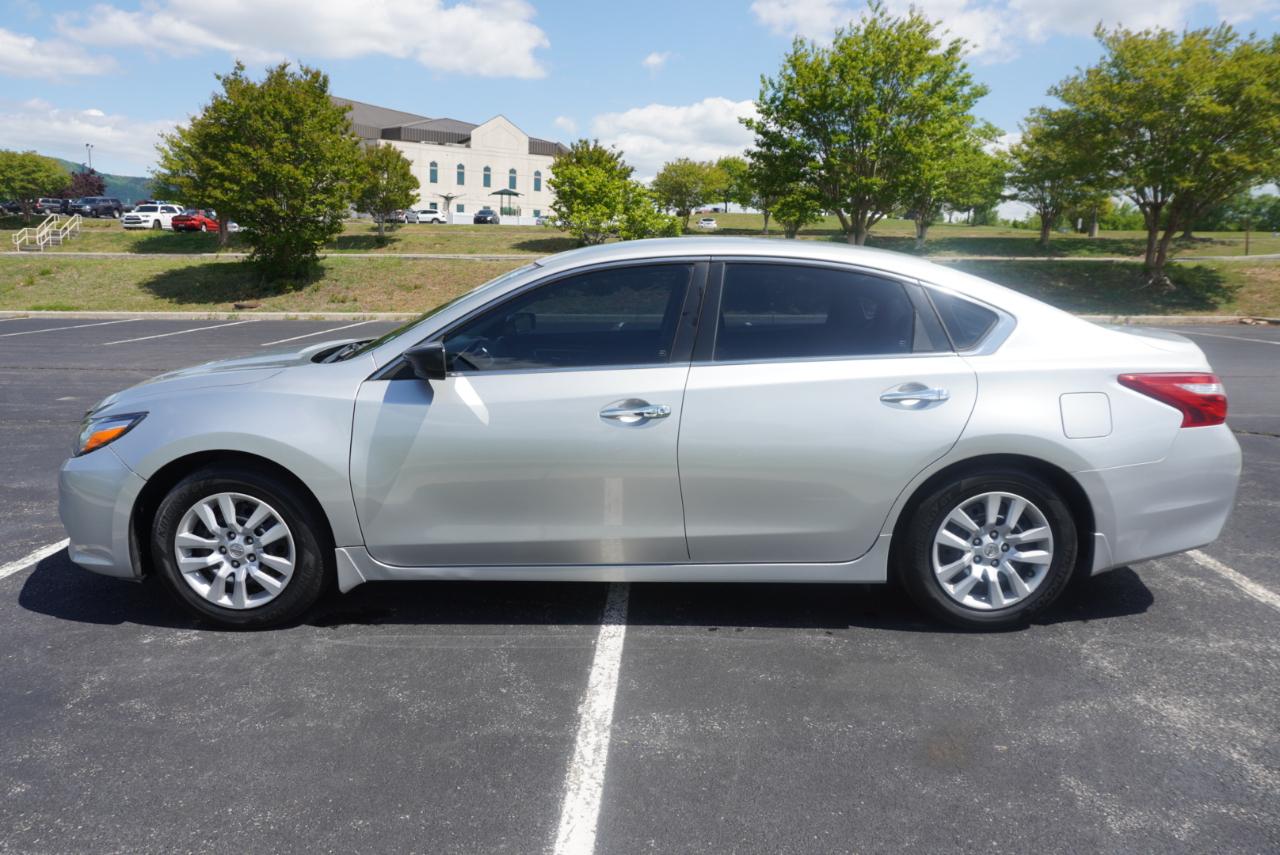 Nissan Altima 2.5 S Sedan 2017