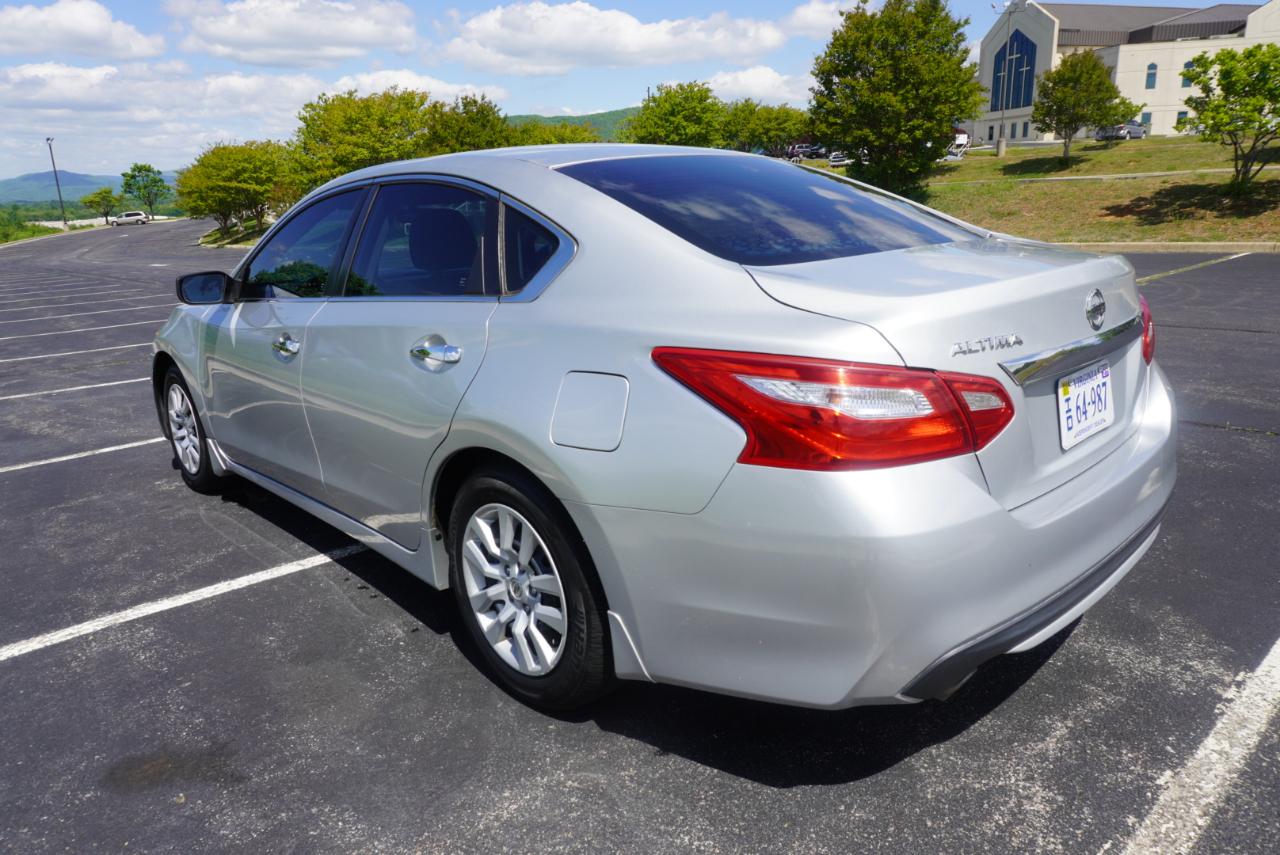 Nissan Altima 2.5 S Sedan 2017