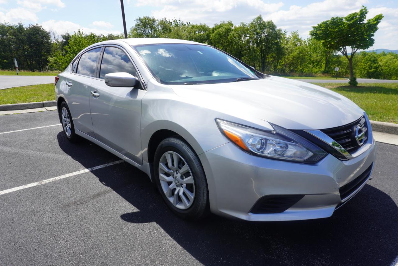 Nissan Altima 2.5 S Sedan 2017
