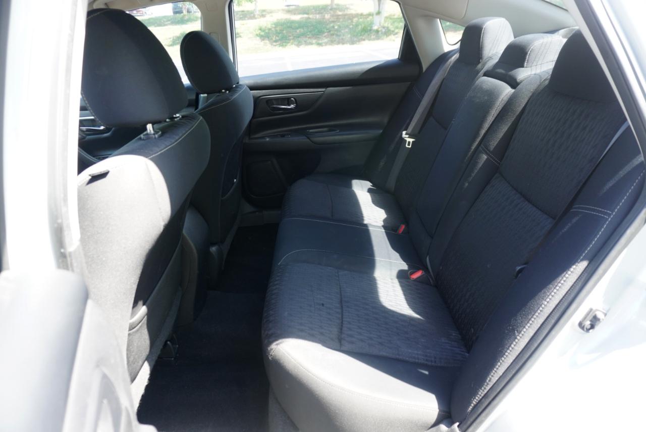 Nissan Altima 2.5 S Sedan 2017