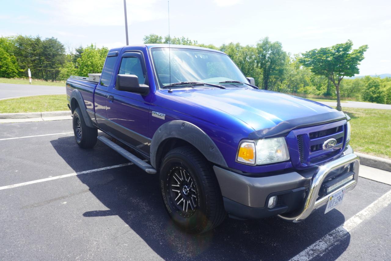 Ford Ranger 4dr Supercab 126" WB FX4 Lvl II 4WD 2006