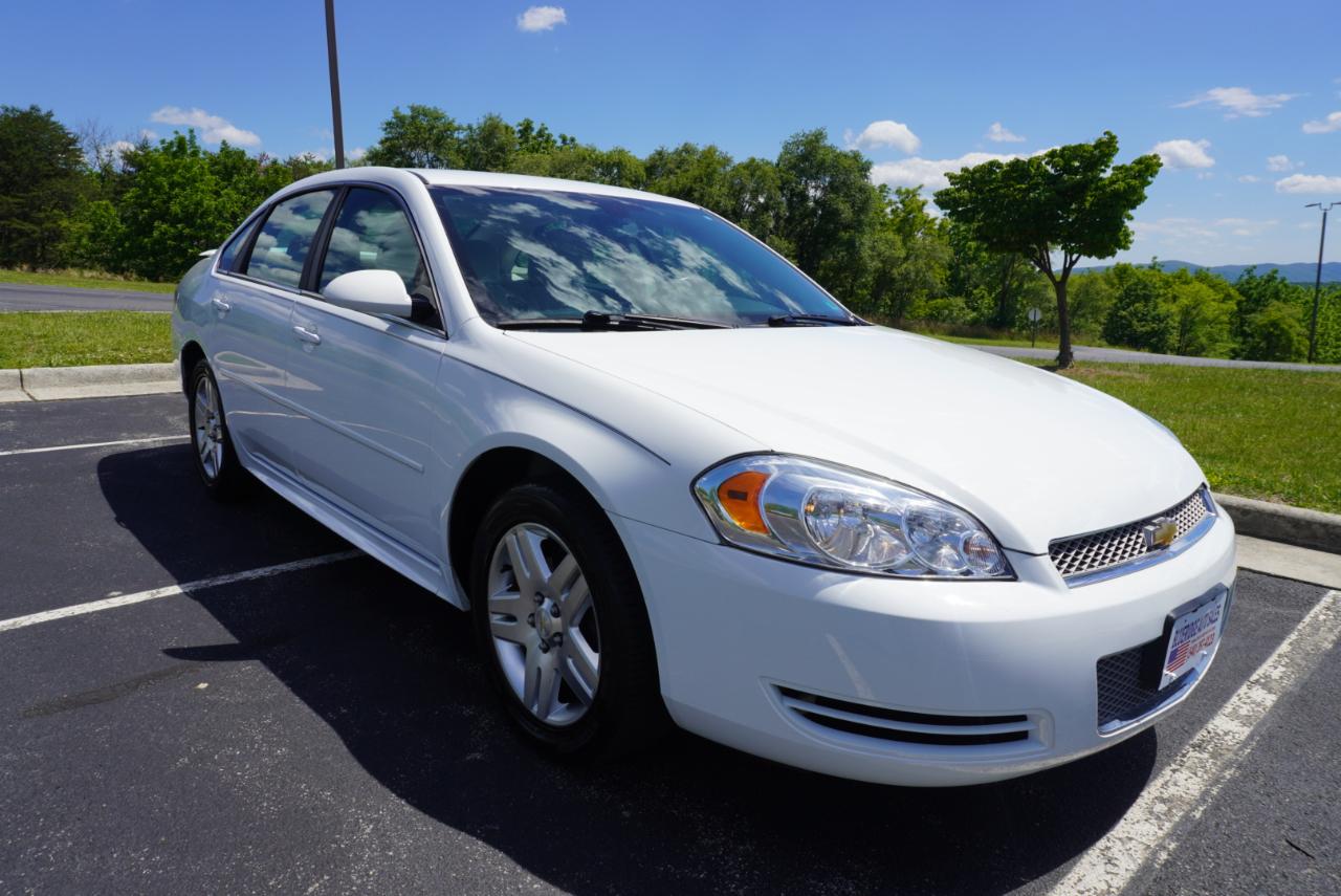 Chevrolet Impala 4dr Sdn LT Retail 2013