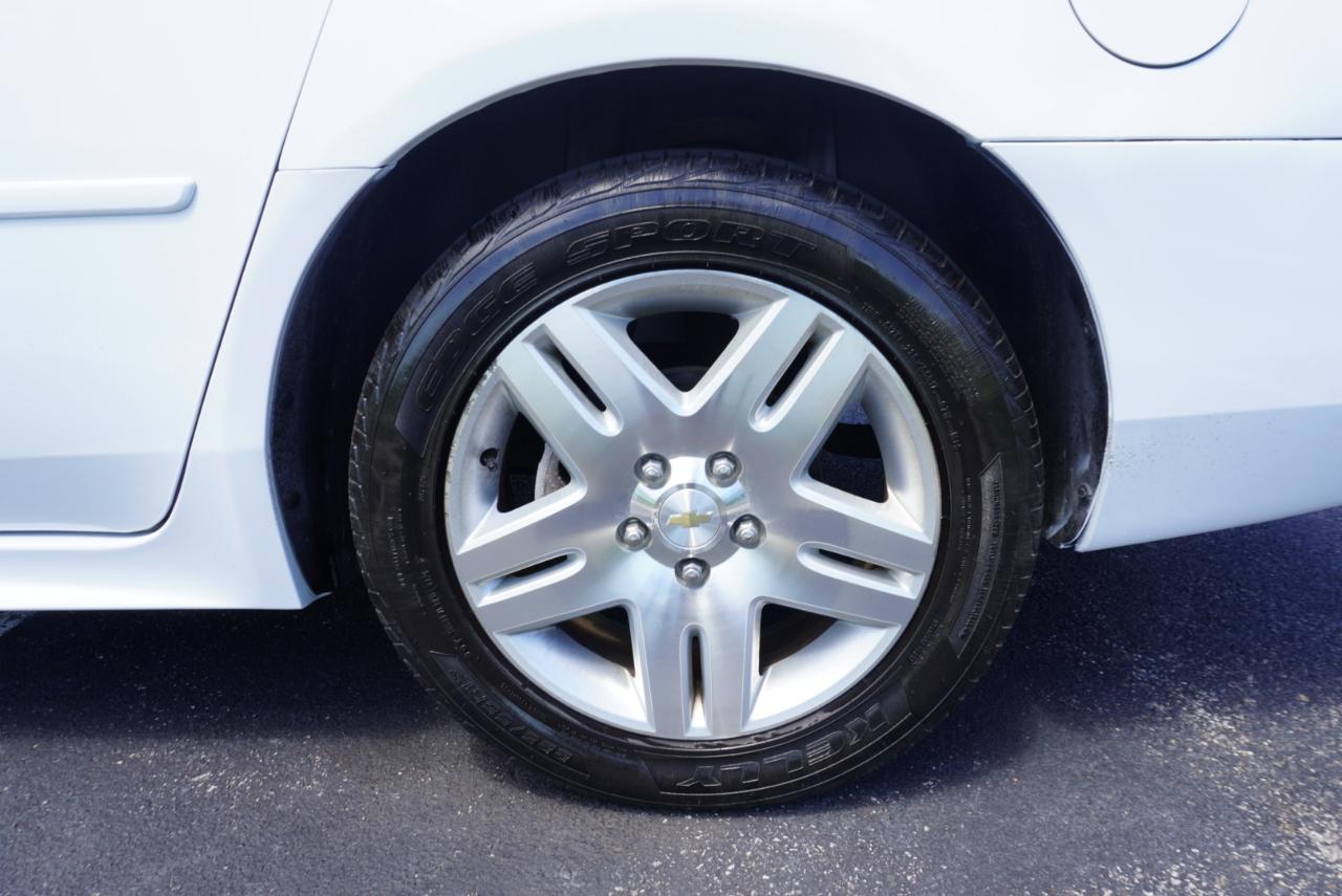 Chevrolet Impala 4dr Sdn LT Retail 2013