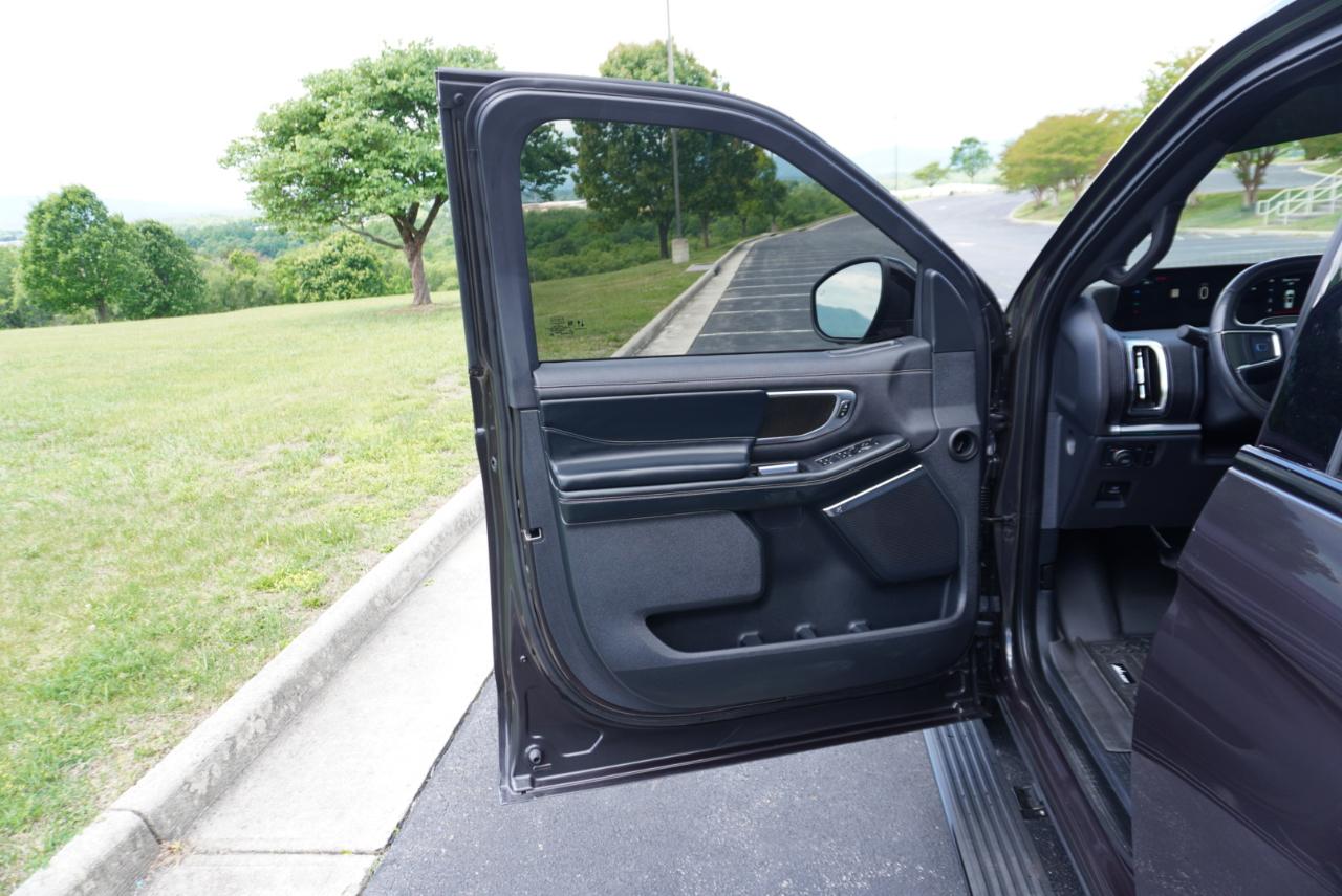 Ford Expedition Platinum 4x4 2025