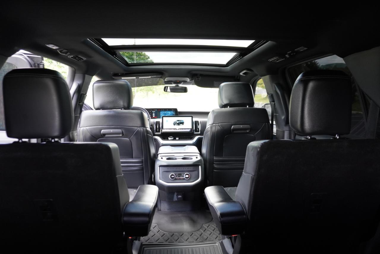 Ford Expedition Platinum 4x4 2025