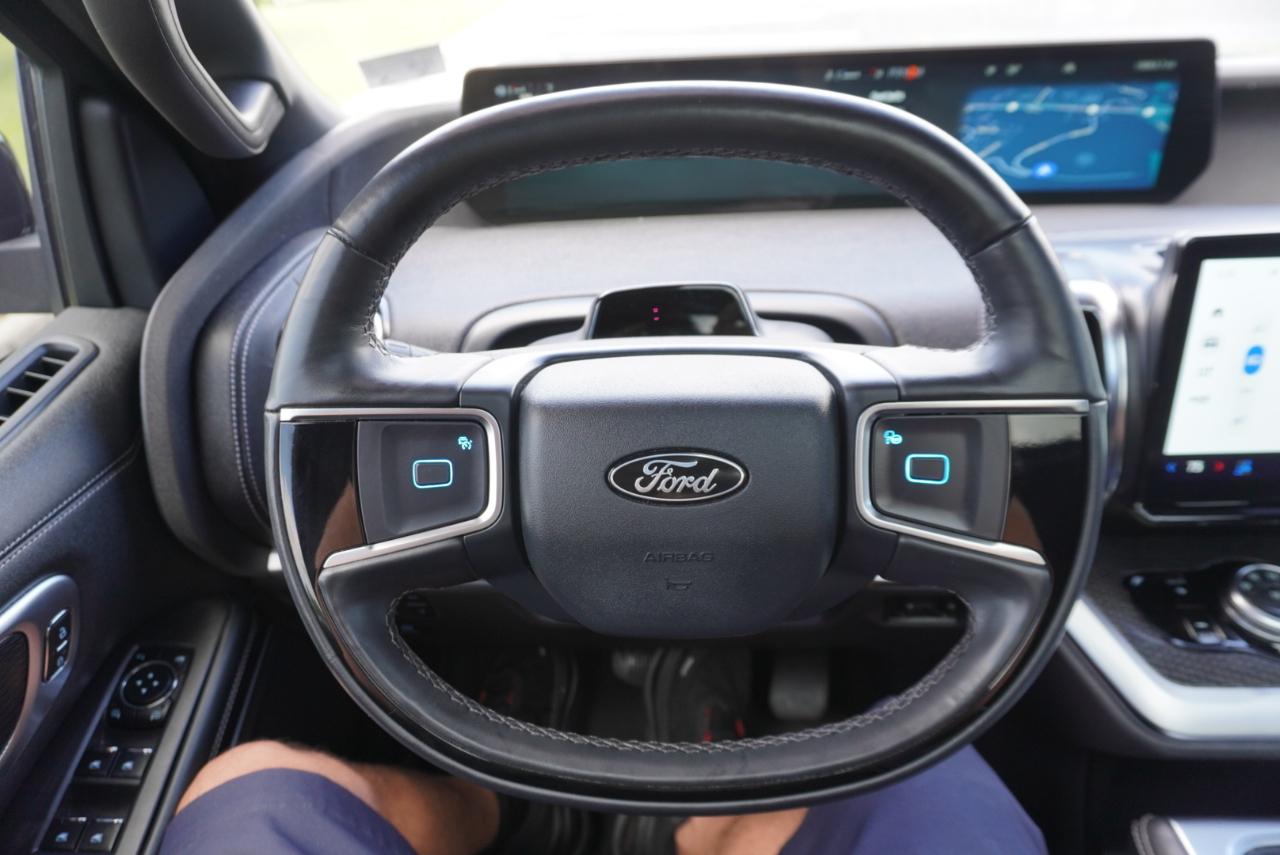 Ford Expedition Platinum 4x4 2025