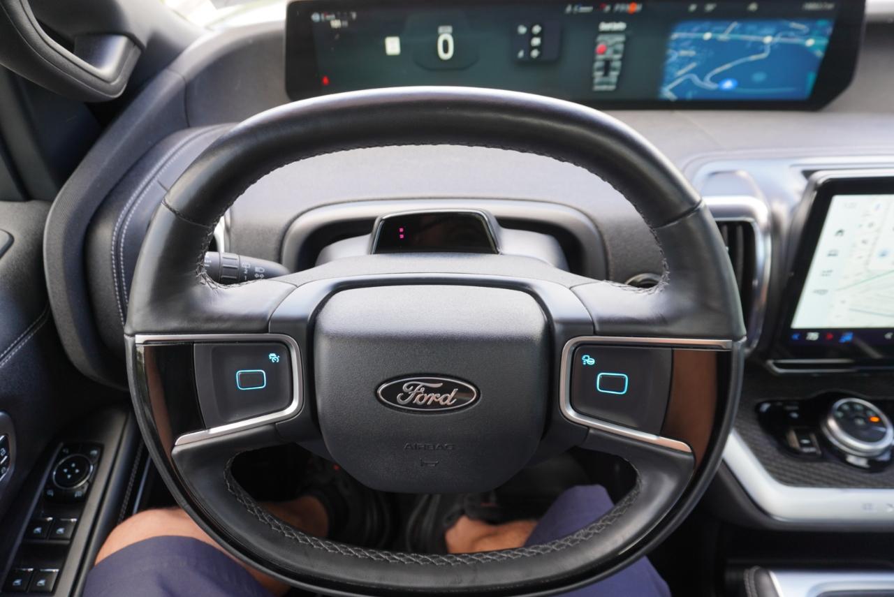 Ford Expedition Platinum 4x4 2025