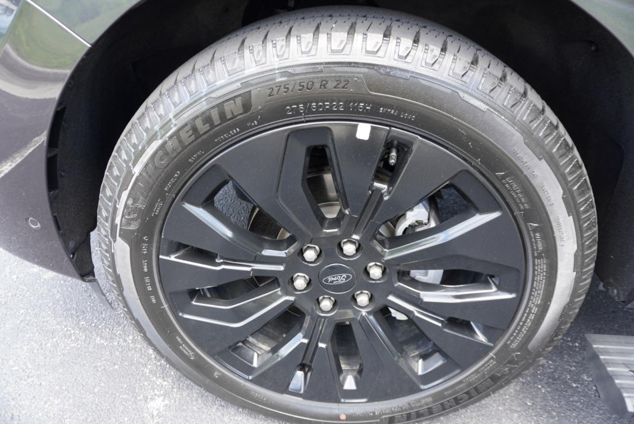 Ford Expedition Platinum 4x4 2025