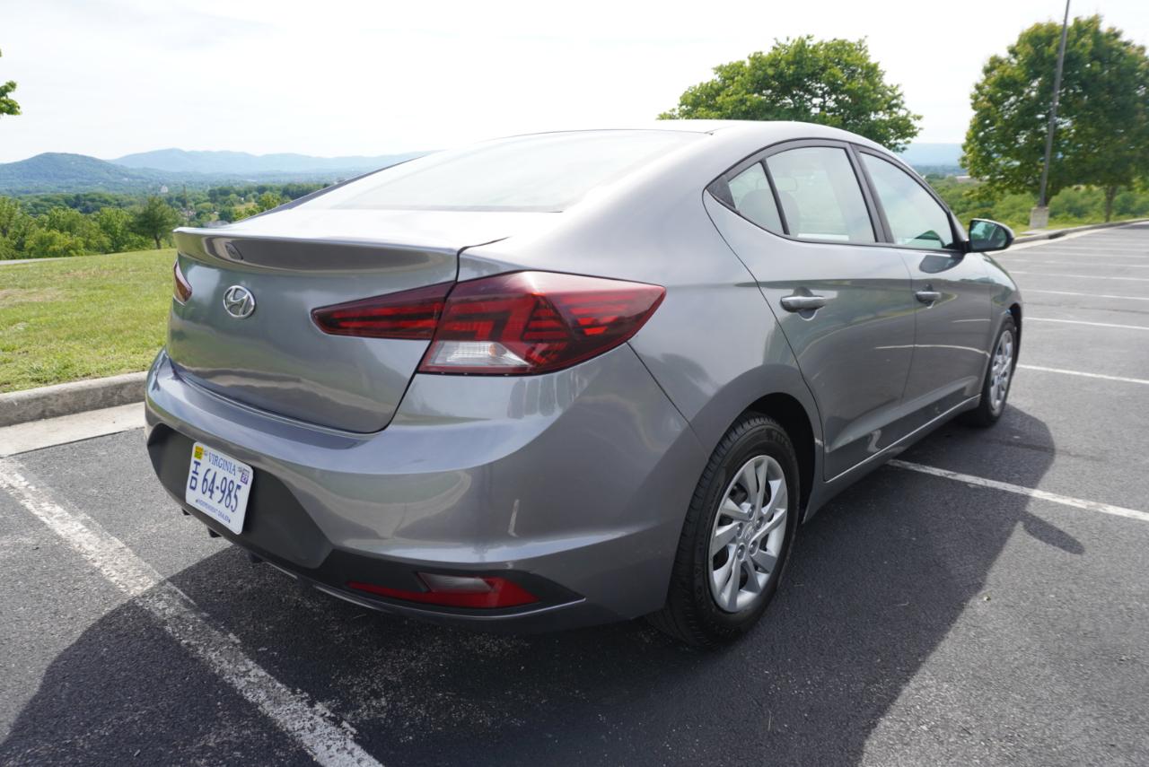 Hyundai Elantra SE Auto 2019