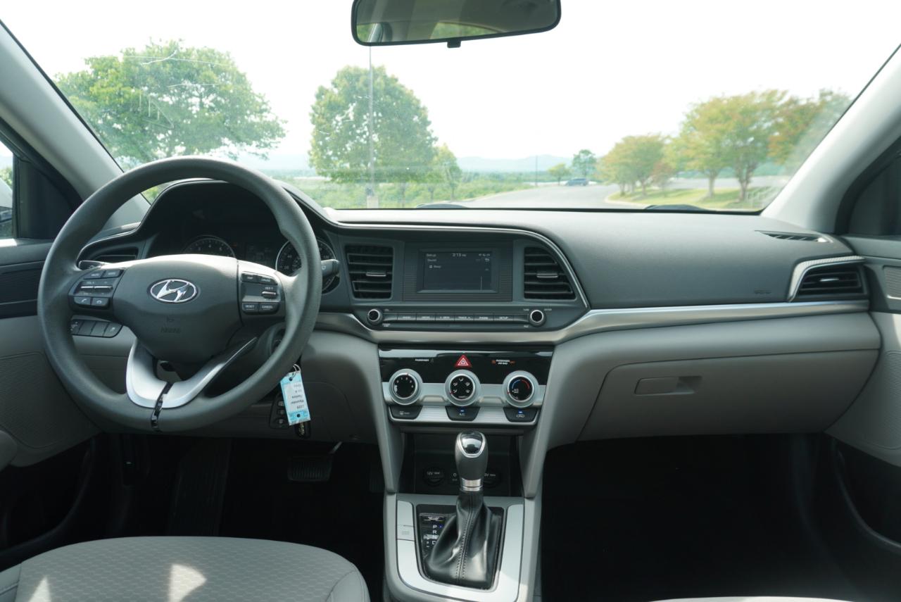 Hyundai Elantra SE Auto 2019
