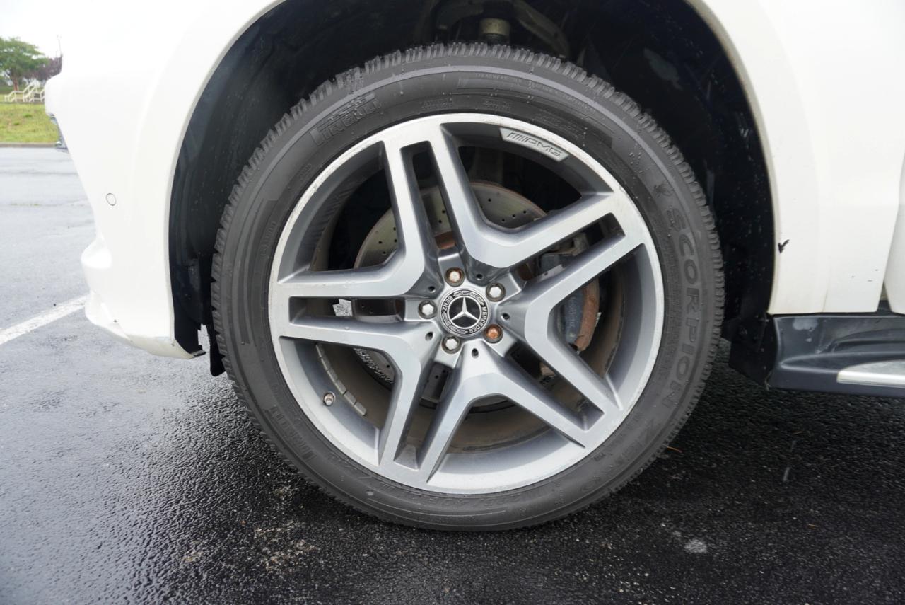 Mercedes-Benz GL-Class 4MATIC 4dr GL 550 2013